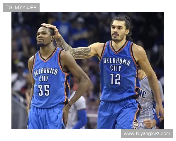 博伊尔斯惊叹亚当斯力量太夸张赛中忍不住询问训练秘诀 博伊尔斯惊叹亚当斯力量太夸张赛中忍不住询问训练秘诀